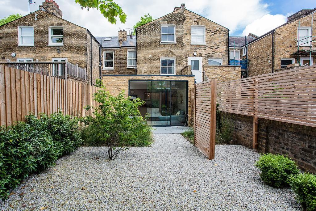 Stunning 2-bedroom With Outdoor Patio * Londra